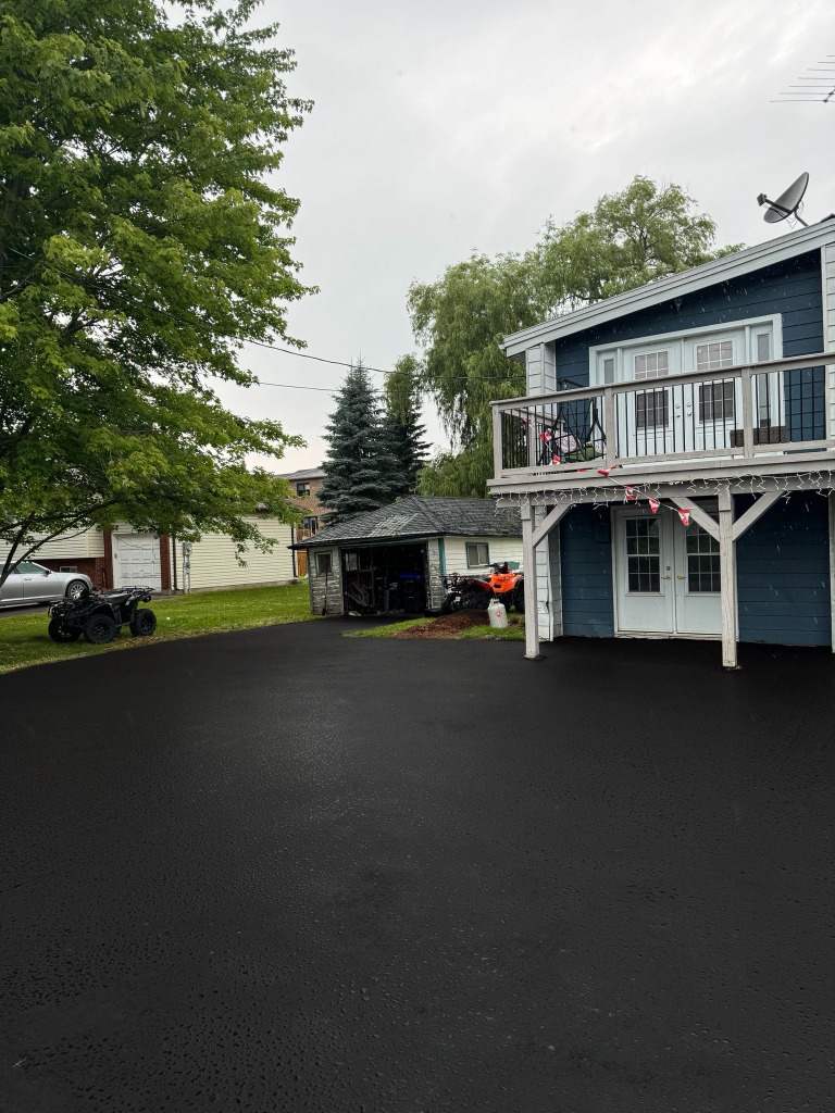 Residential driveway and parking paving Sudbury Ontario