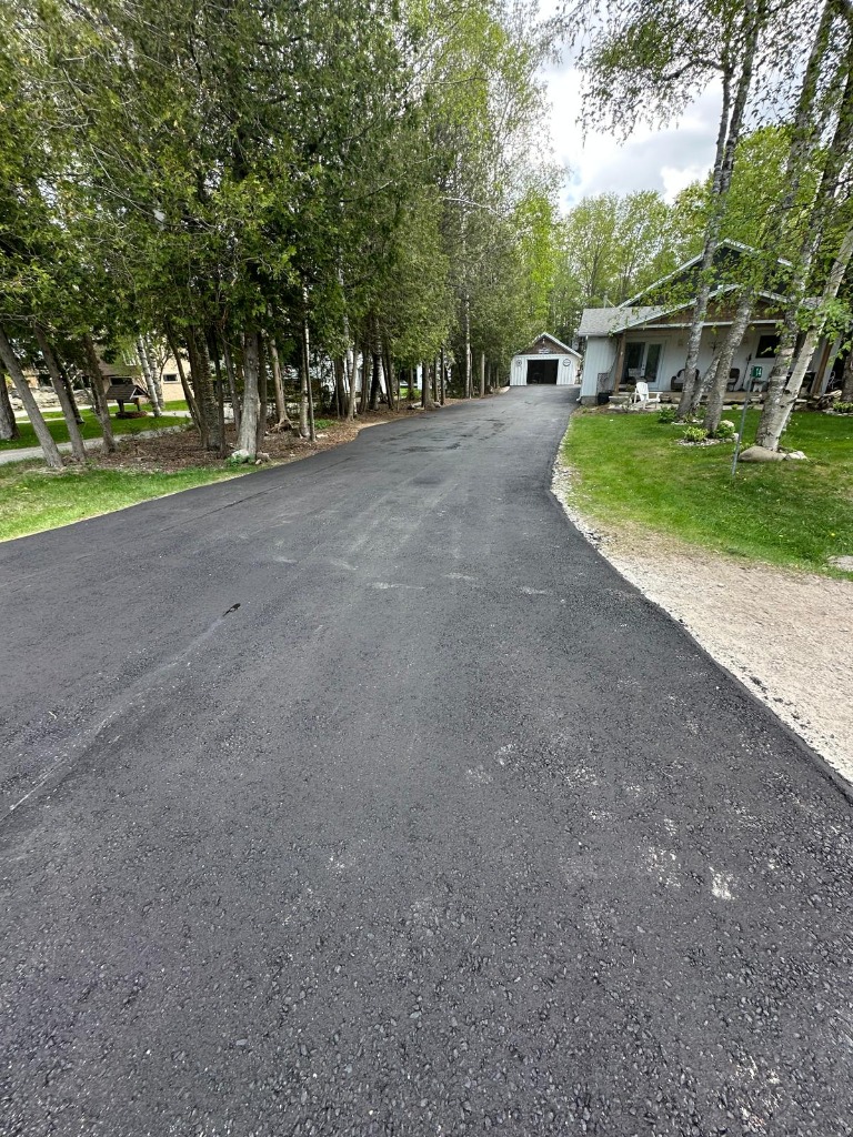 Residential driveway paving Huntsville Ontario